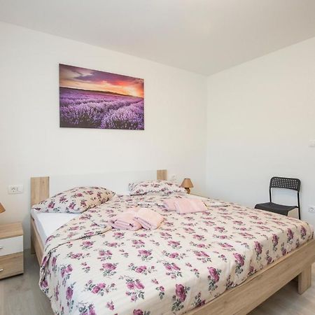 Apartment Stella Labin  Buitenkant foto